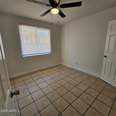 3014 N 70TH Street, Scottsdale, AZ 85251