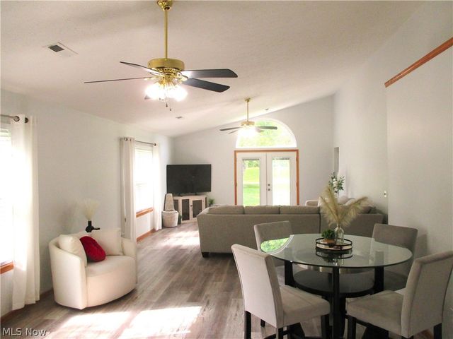 2399 Marlborough Drive, Uniontown, OH 44685