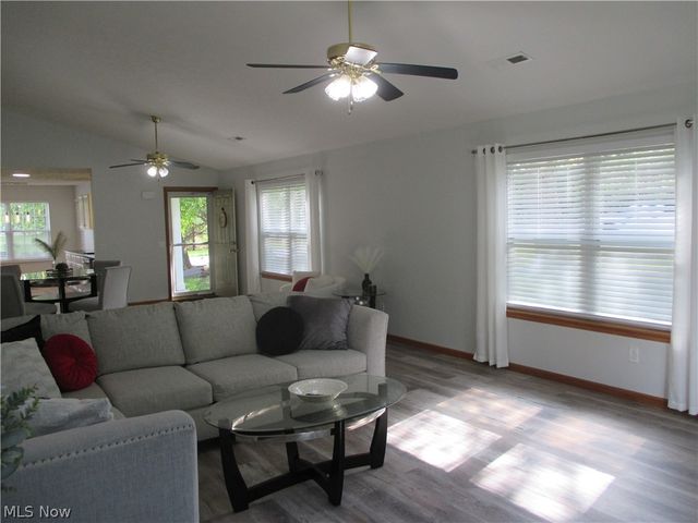 2399 Marlborough Drive, Uniontown, OH 44685
