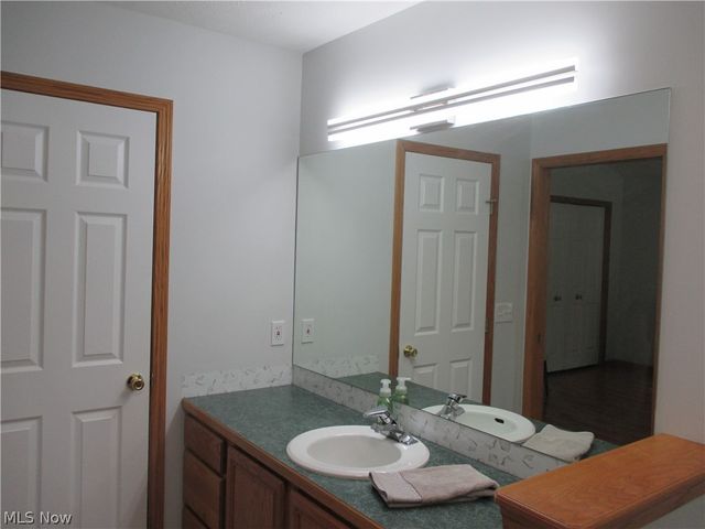 2399 Marlborough Drive, Uniontown, OH 44685