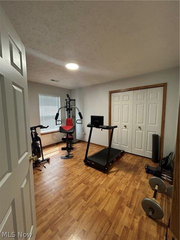 2399 Marlborough Drive, Uniontown, OH 44685
