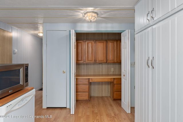 8081 Fairlane Avenue, Brooksville, FL 34613