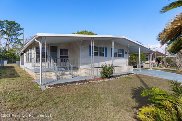 8081 Fairlane Avenue, Brooksville, FL 34613