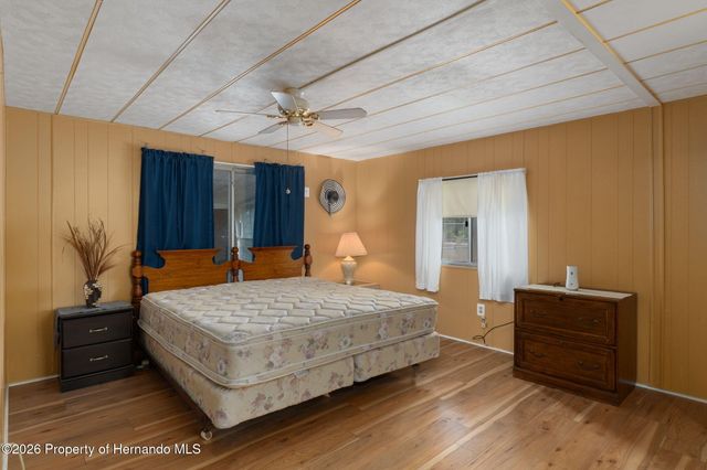 8081 Fairlane Avenue, Brooksville, FL 34613