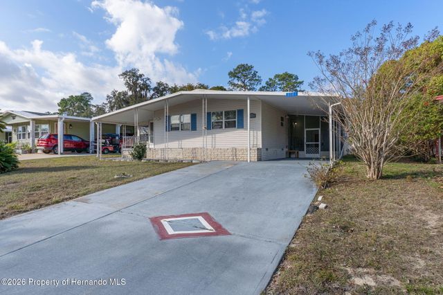 8081 Fairlane Avenue, Brooksville, FL 34613