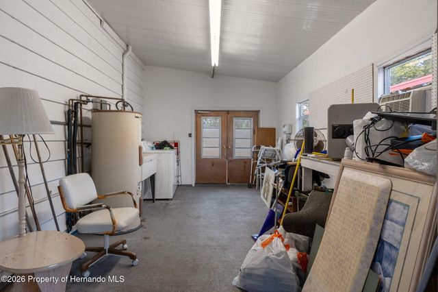 8081 Fairlane Avenue, Brooksville, FL 34613