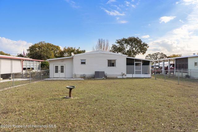 8081 Fairlane Avenue, Brooksville, FL 34613