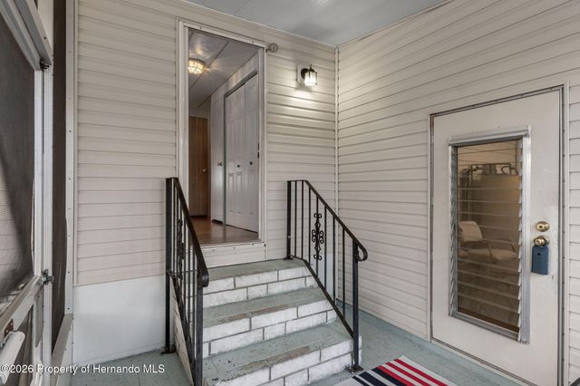 8081 Fairlane Avenue, Brooksville, FL 34613