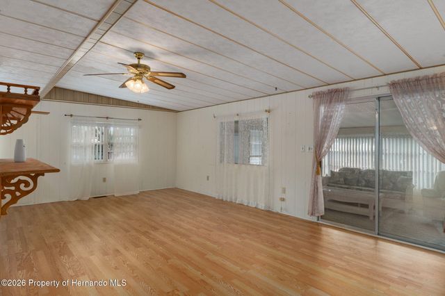 8081 Fairlane Avenue, Brooksville, FL 34613