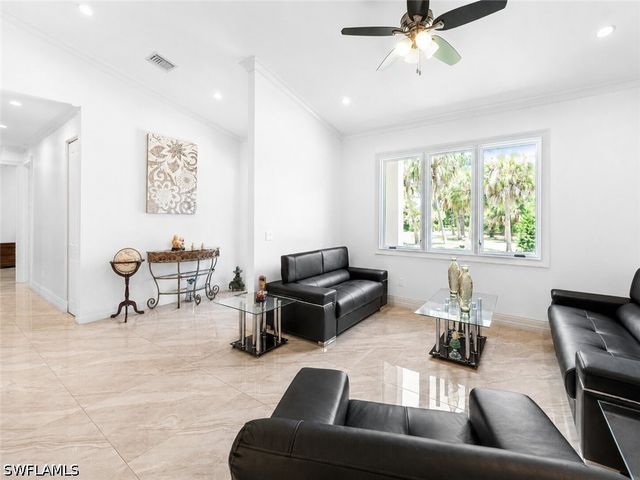 556 6th ST SE, Naples, FL 34117