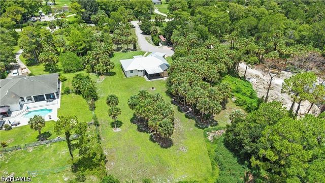 556 6th ST SE, Naples, FL 34117