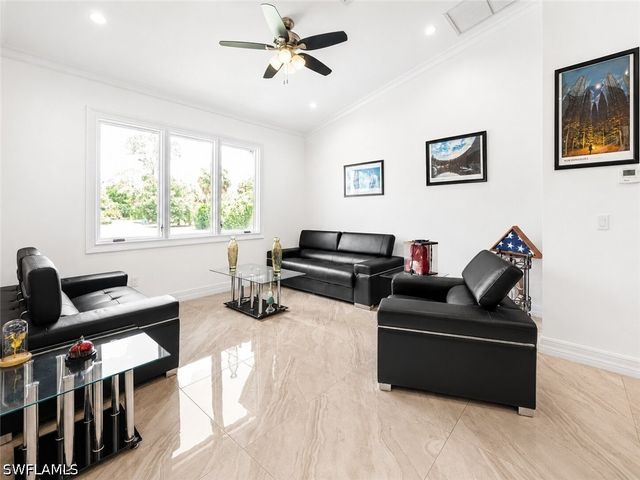 556 6th ST SE, Naples, FL 34117