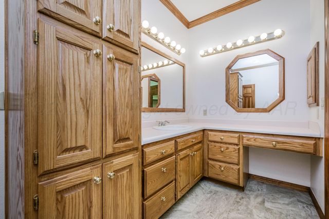 205 S TIMBERCREEK Drive, Amarillo, TX 79118