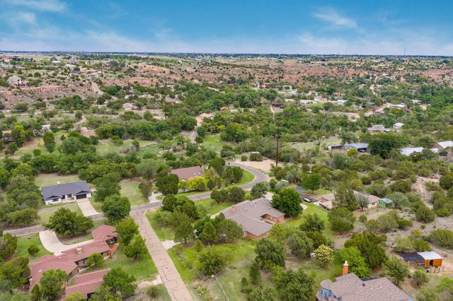 205 S TIMBERCREEK Drive, Amarillo, TX 79118
