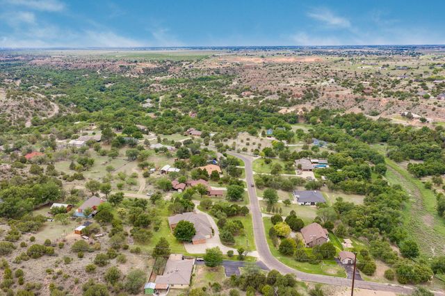 205 S TIMBERCREEK Drive, Amarillo, TX 79118
