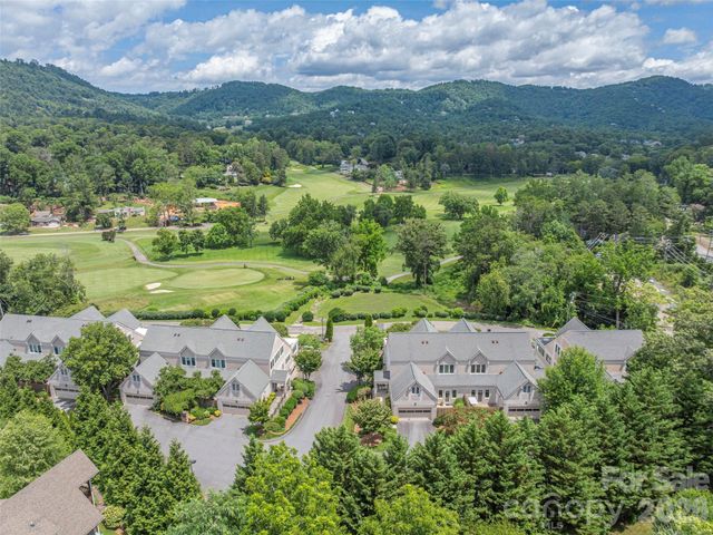 34 Dover Street, Asheville, NC 28804