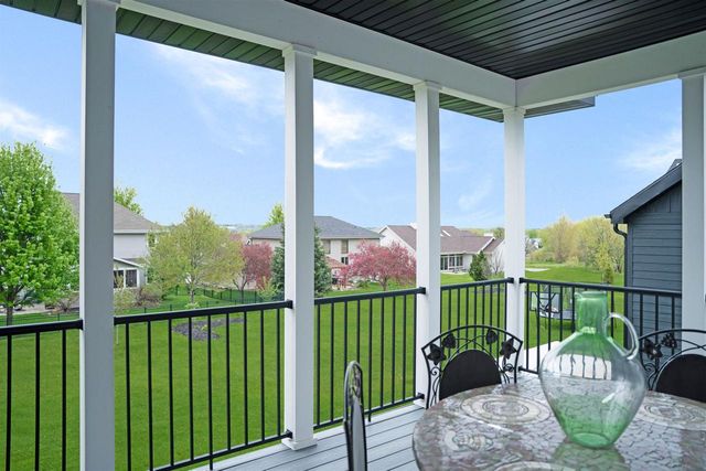 1045 Augusta Drive, Oregon, WI 53575
