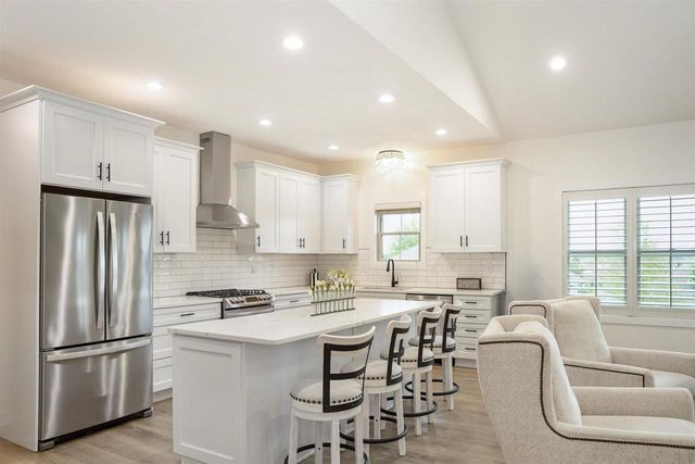 1045 Augusta Drive, Oregon, WI 53575