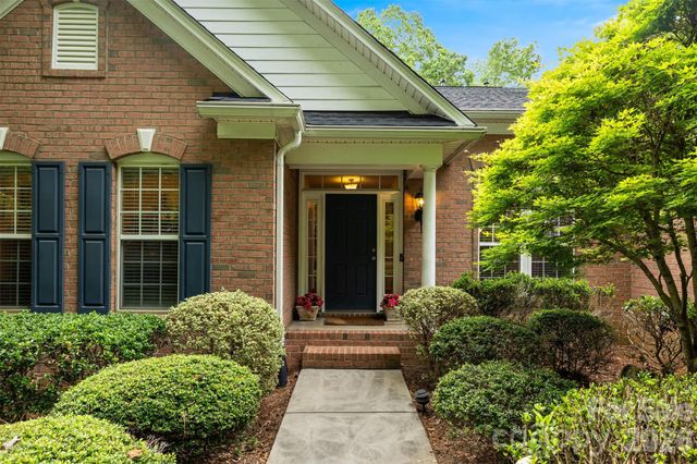 101 Woodwinds Drive, Mount Holly, NC 28120