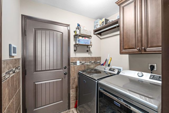 21249 SW Meadowlark Rd, Douglass, KS 67039