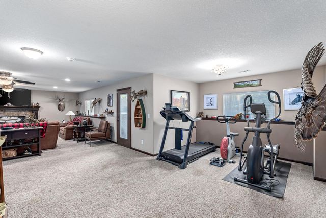 21249 SW Meadowlark Rd, Douglass, KS 67039