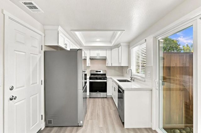 2627 Mabury Square, San Jose, CA 95133
