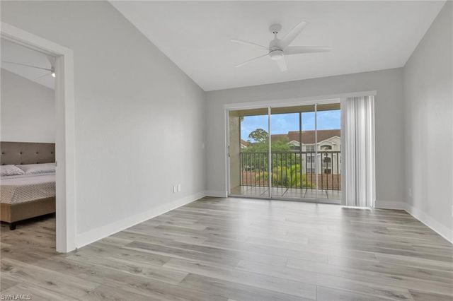 4625 Saint Croix LN 1136, Naples, FL 34109