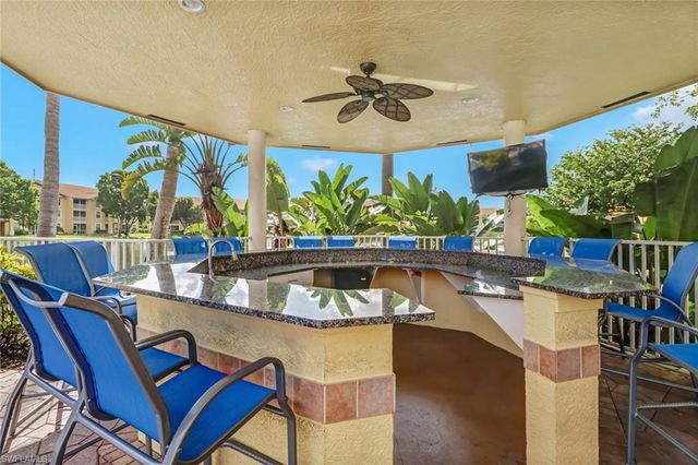 4625 Saint Croix LN 1136, Naples, FL 34109