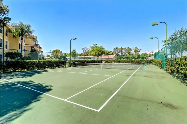 4625 Saint Croix LN 1136, Naples, FL 34109