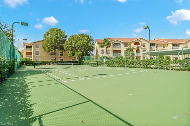 4625 Saint Croix LN 1136, Naples, FL 34109