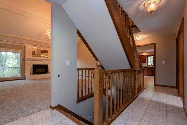 3879 N Williams Court, Springfield, MO 65803