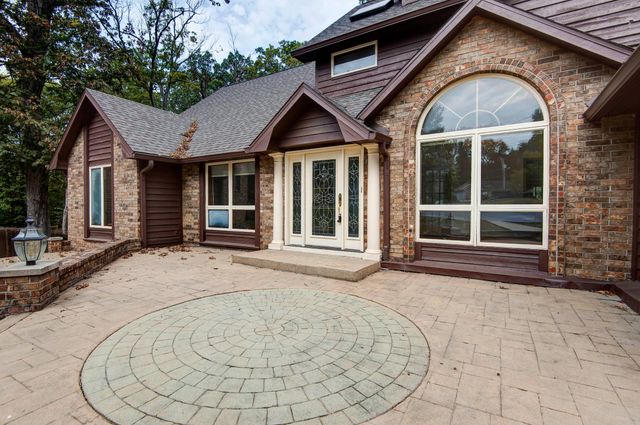 3879 N Williams Court, Springfield, MO 65803