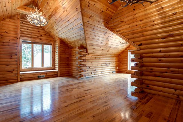 3879 N Williams Court, Springfield, MO 65803