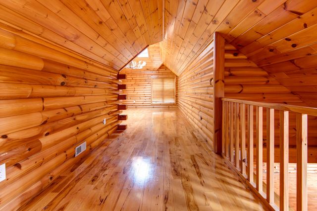 3879 N Williams Court, Springfield, MO 65803