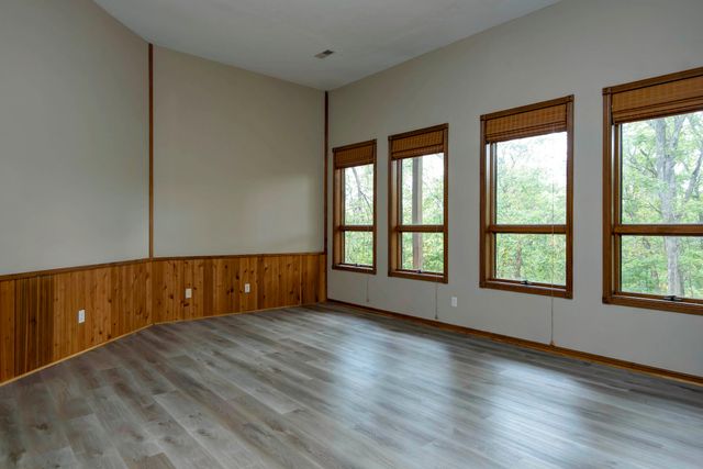 3879 N Williams Court, Springfield, MO 65803