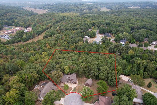 3879 N Williams Court, Springfield, MO 65803