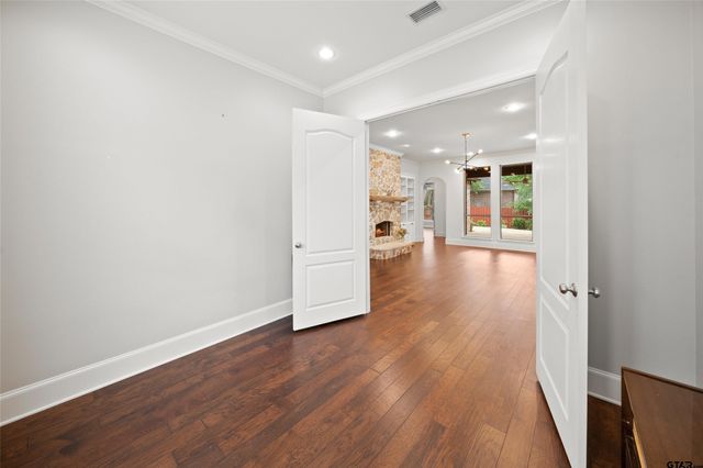 614 Tryon Court, Tyler, TX 75703