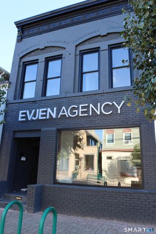 100 Center Street, Southington, CT 06489