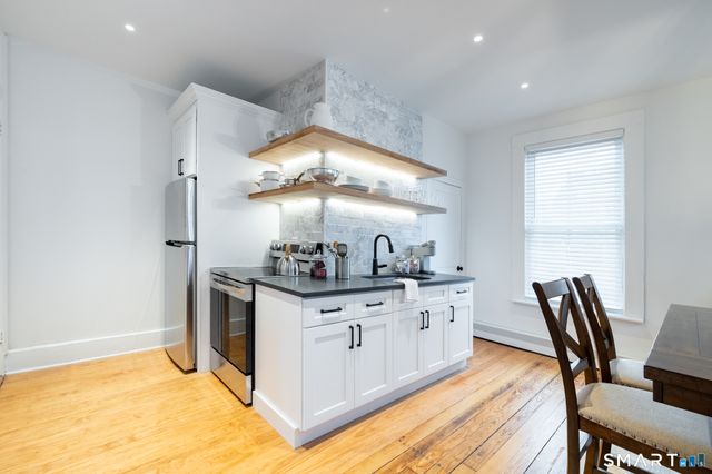 100 Center Street, Southington, CT 06489