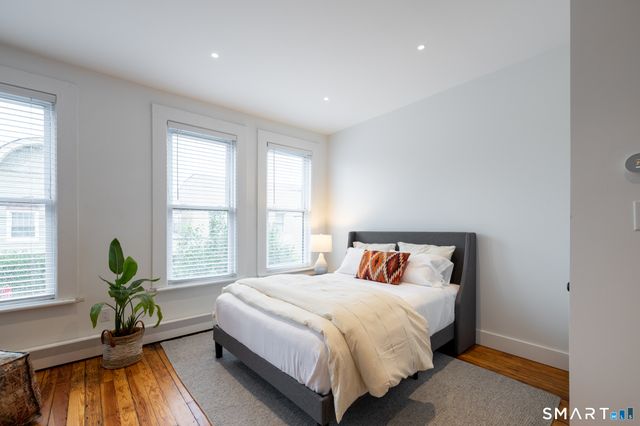 100 Center Street, Southington, CT 06489