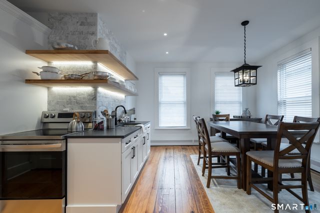 100 Center Street, Southington, CT 06489