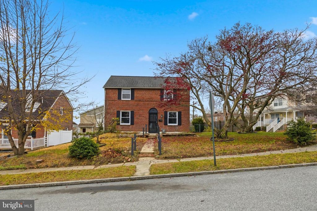 333 S TAYLOR AVE, Crum Lynne, PA 19022