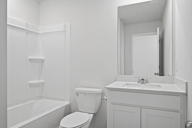 1679 Manuka Lane, Columbia, TN 38401