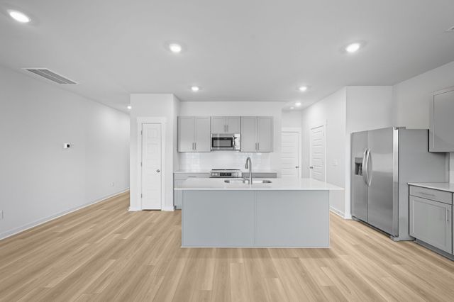 1679 Manuka Lane, Columbia, TN 38401