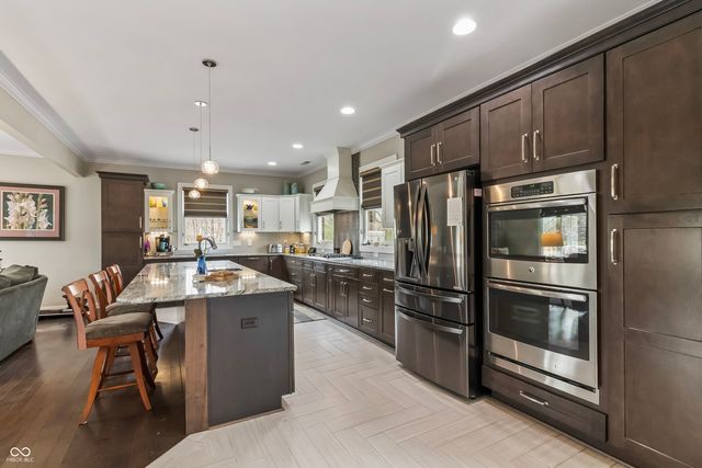 8928 Carriage Lane, Indianapolis, IN 46256