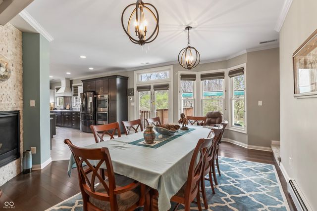 8928 Carriage Lane, Indianapolis, IN 46256