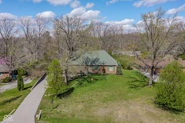 8928 Carriage Lane, Indianapolis, IN 46256