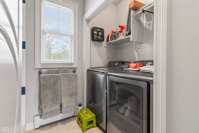 8928 Carriage Lane, Indianapolis, IN 46256