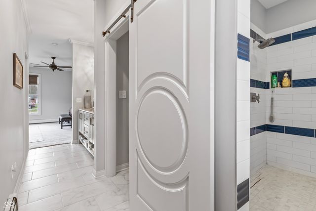 8928 Carriage Lane, Indianapolis, IN 46256