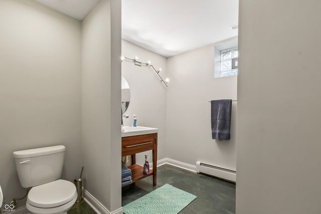 8928 Carriage Lane, Indianapolis, IN 46256